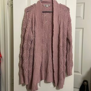 🎉🎉🎉EVERYTHING MUST GO: Soft crochet like cardigan🎉🎉🎉